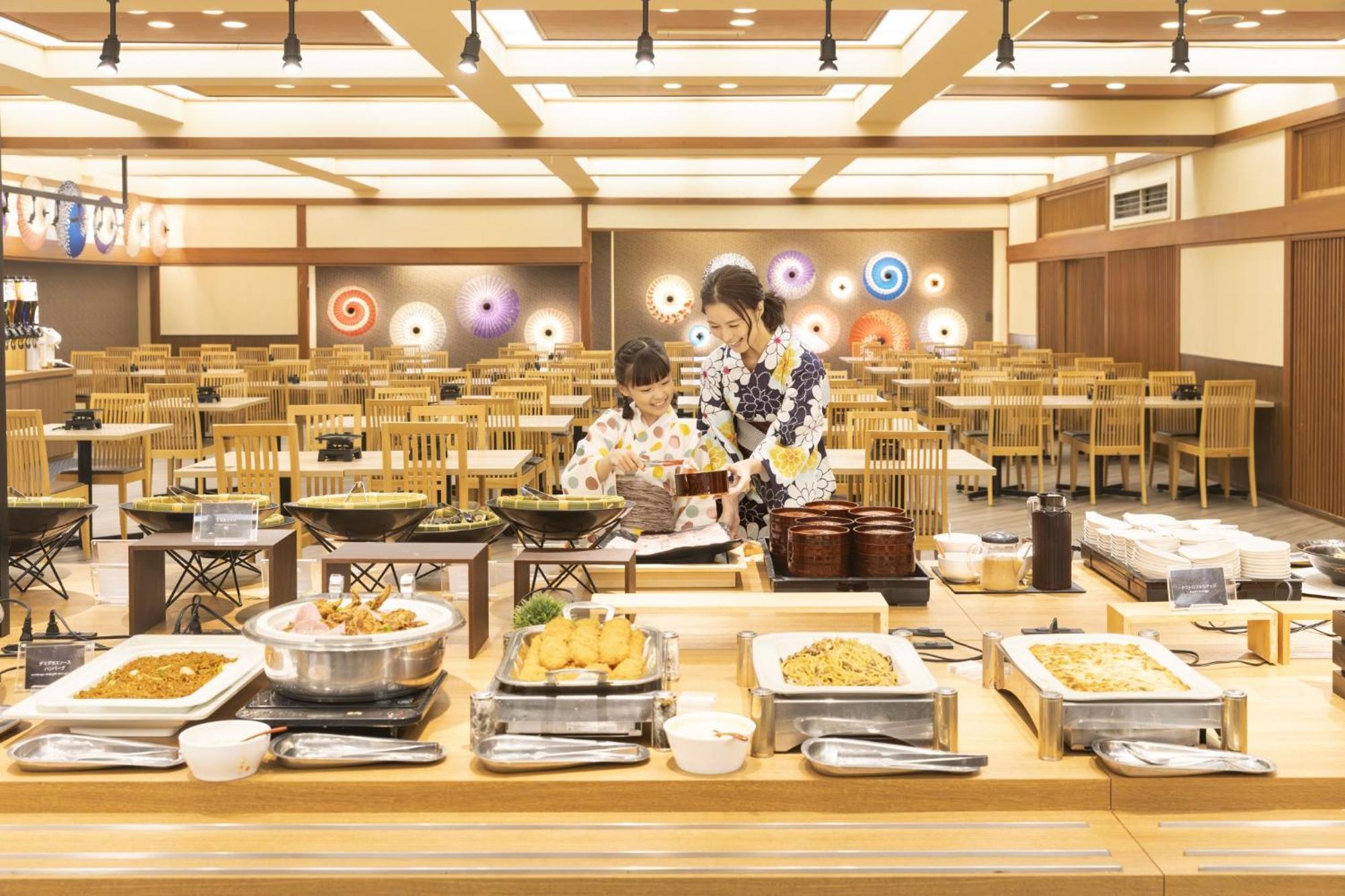 Ooedo Onsen Monogatari Premium Kaga Maruya Hotel Exterior photo