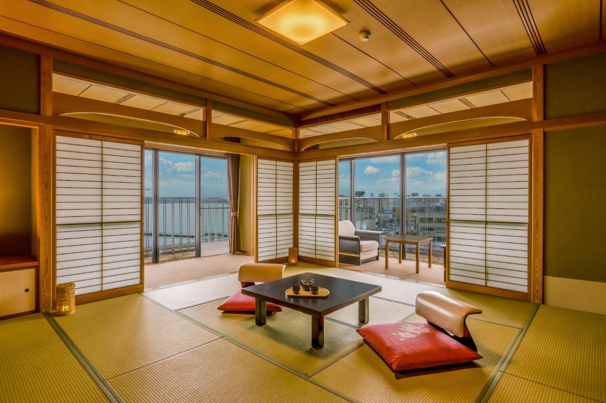 Ooedo Onsen Monogatari Premium Kaga Maruya Hotel Exterior photo