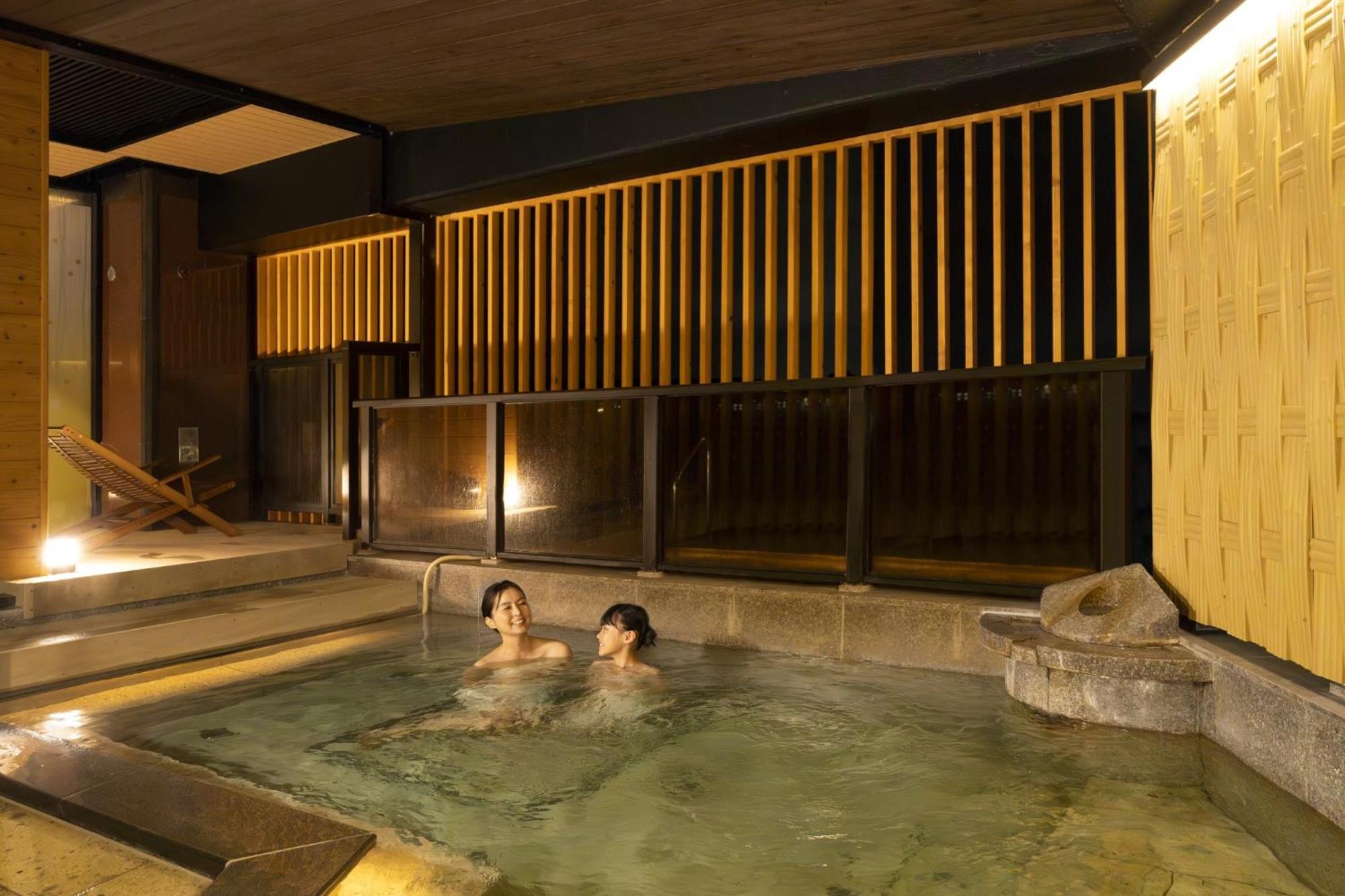 Ooedo Onsen Monogatari Premium Kaga Maruya Hotel Exterior photo
