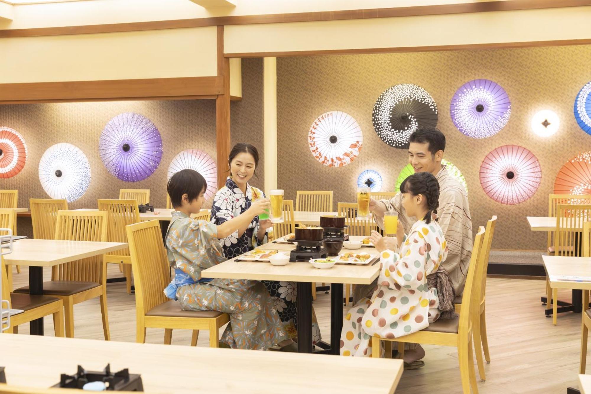 Ooedo Onsen Monogatari Premium Kaga Maruya Hotel Exterior photo